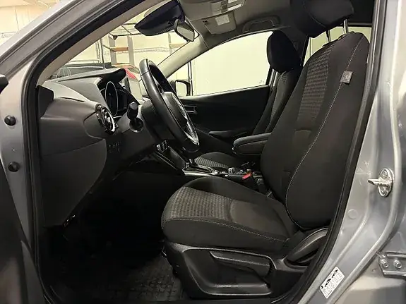 Mazda 2 2019 photo 3
