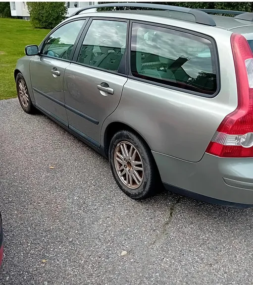 Volvo V50 2006 photo 2