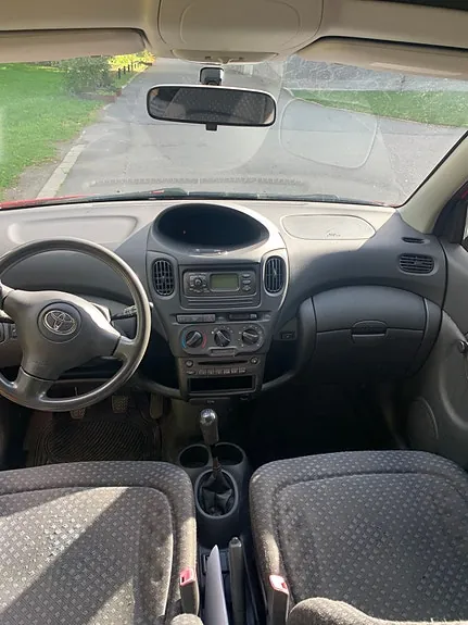 Toyota Yaris Verso 2004 photo 3