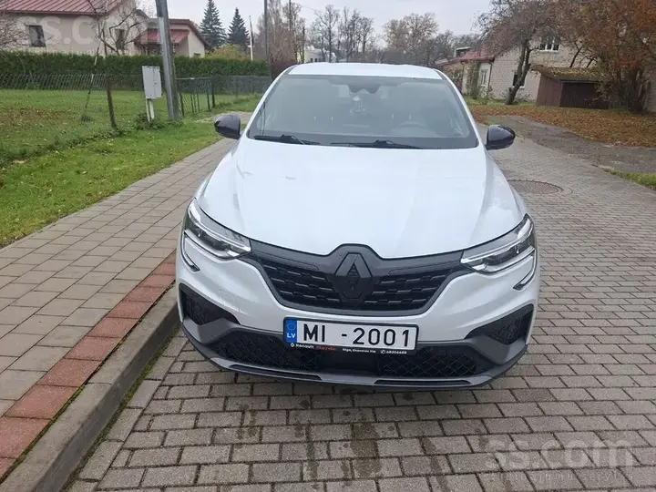 Renault Arkana 2023 photo 2