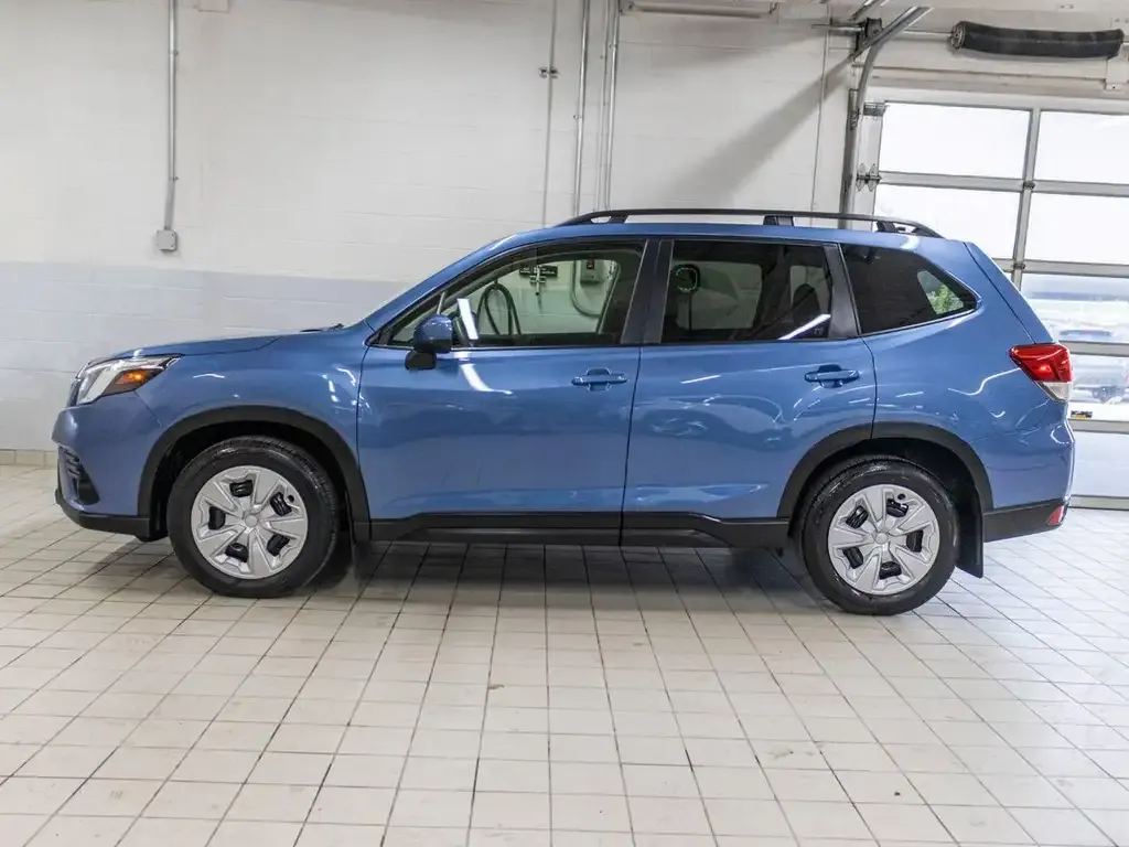 Subaru Forester 2024 photo 3