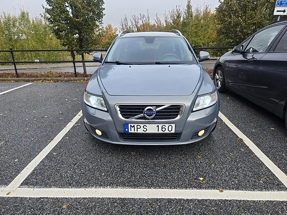 Volvo V50