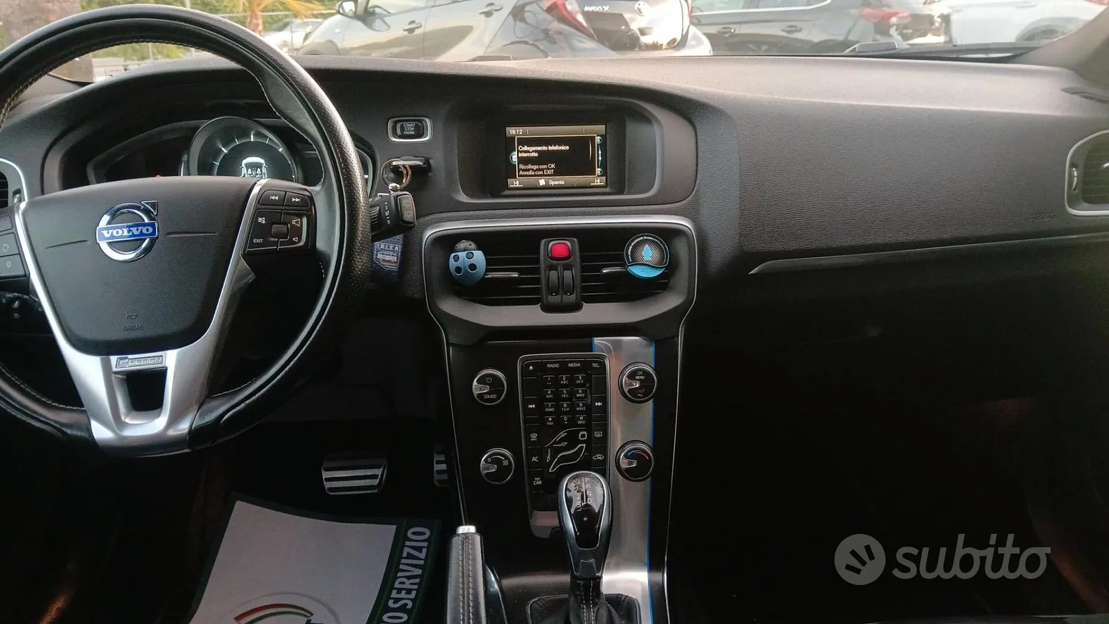 Volvo V40 2014 photo 4