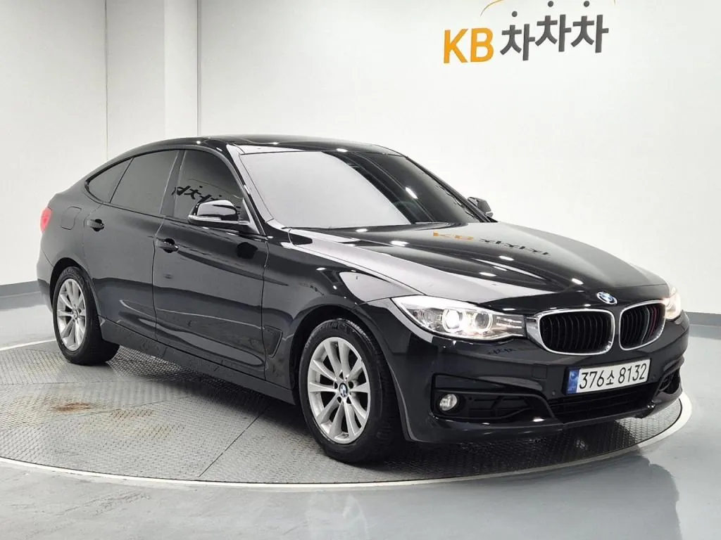 BMW 3 Series 2015 photo 4