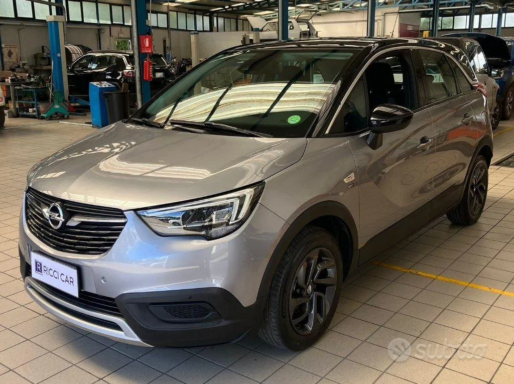 Opel Crossland X 2021 photo 2