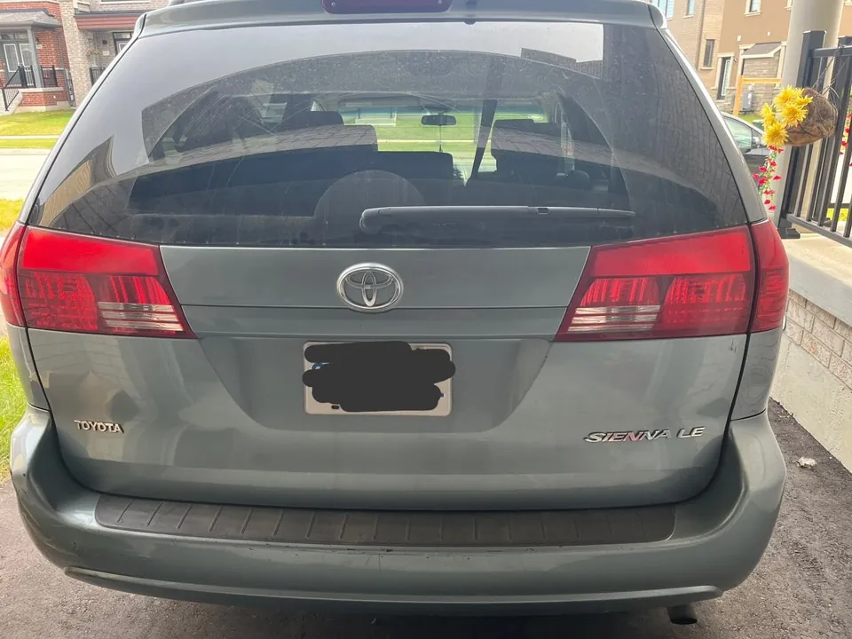 Toyota Sienna 2004 photo 5