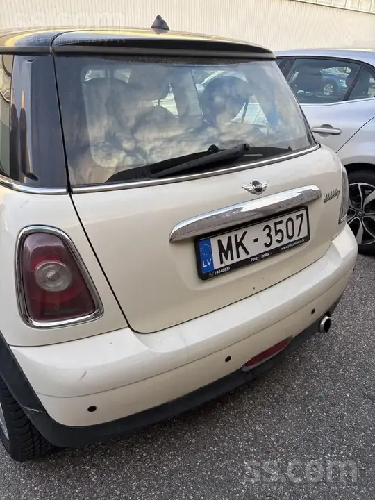 Mini Cooper 2010 photo 3