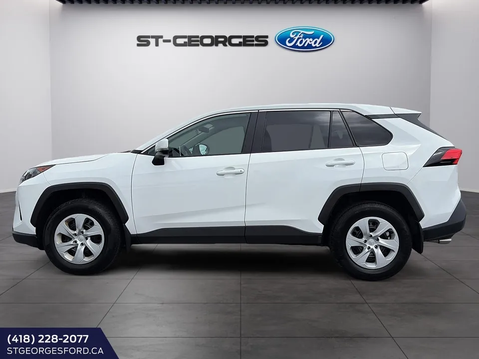 Toyota Rav4 2024 photo 2