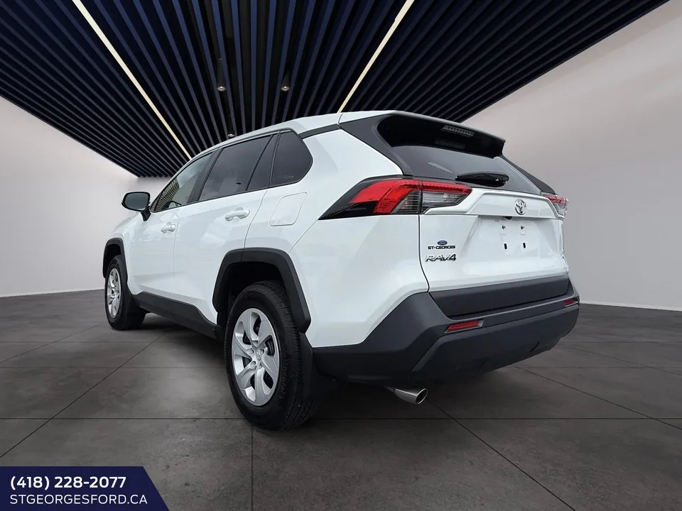 Toyota Rav4 2024 photo 3