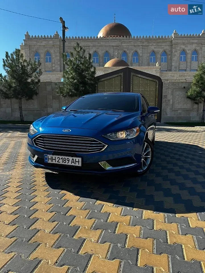 Ford Fusion 2017 photo 2
