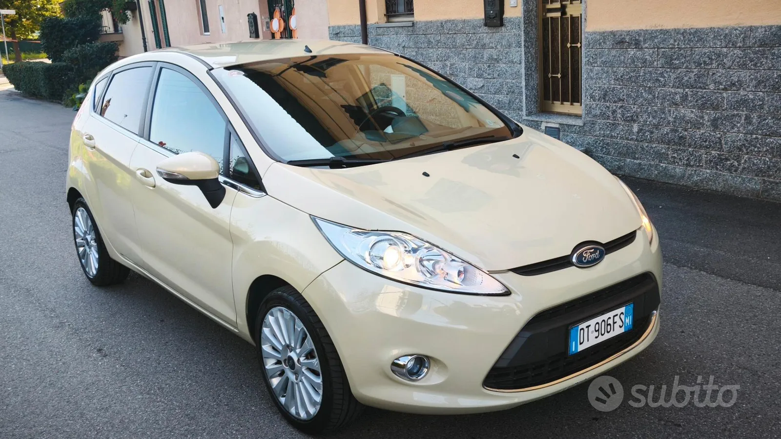 Ford Fiesta 2009 photo 3