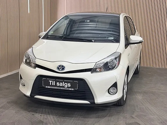 Toyota Yaris 2013 photo 3