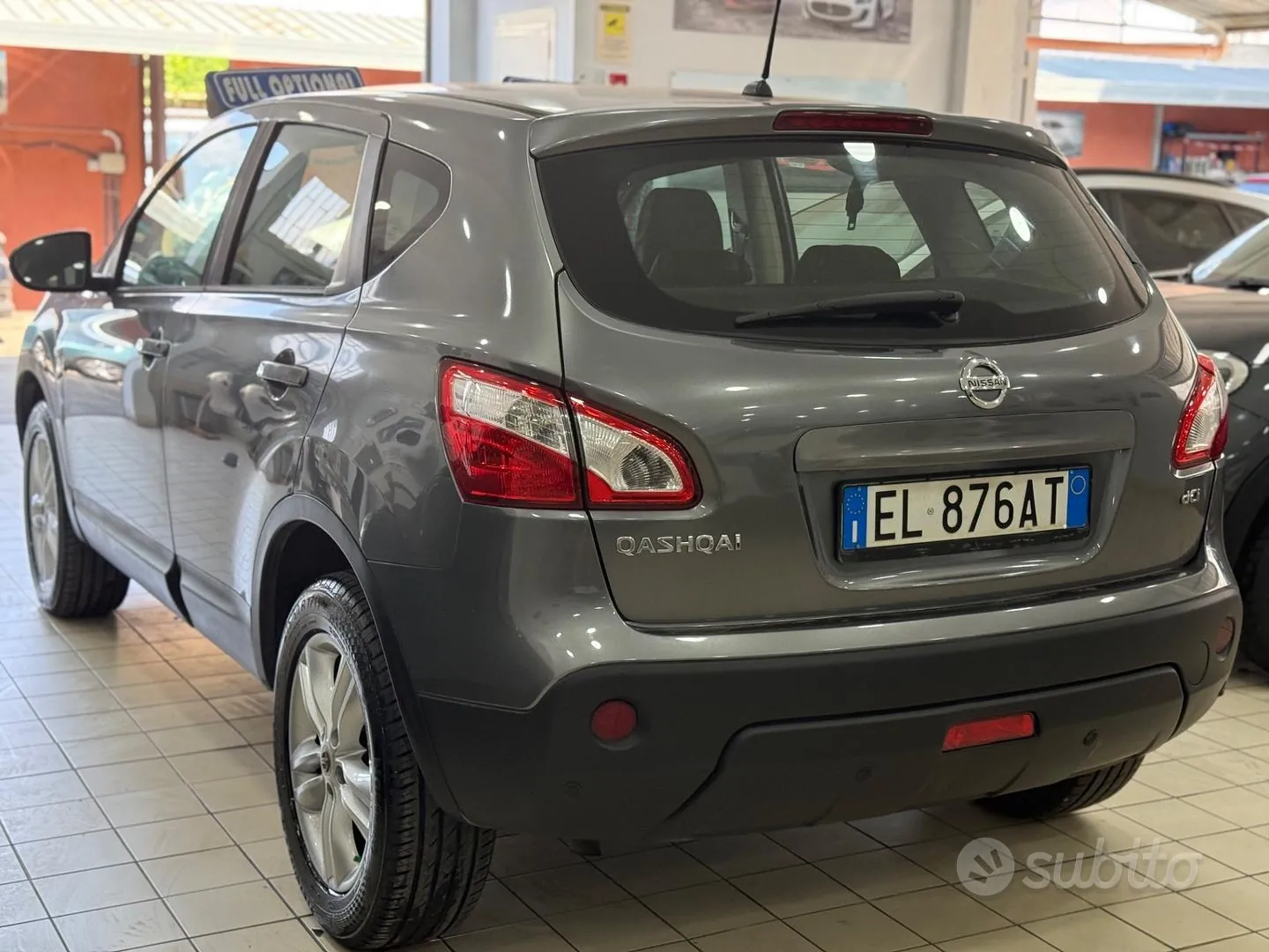 Nissan Qashqai 2012 photo 4