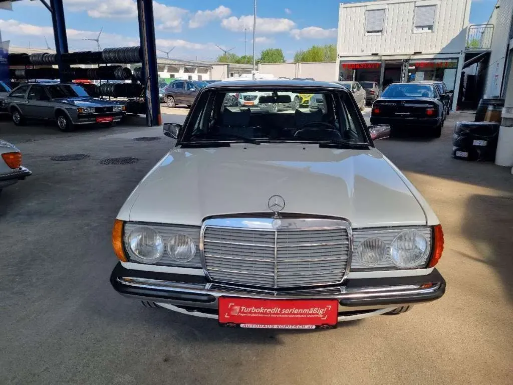 Mercedes-Benz Sonstige 1977 photo 2