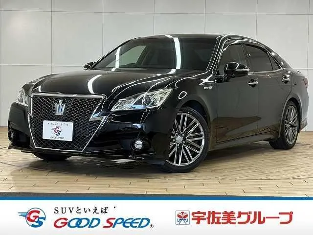 Toyota Crown Athlete Hybrid