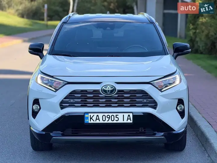 Toyota Rav4 2019 photo 2