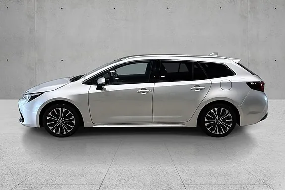 Toyota Corolla 2024 photo 2