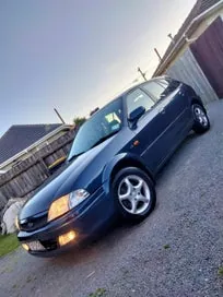 Ford Laser 2000 photo 4