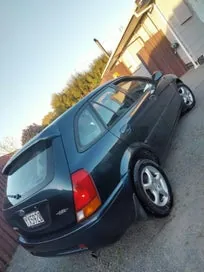 Ford Laser 2000 photo 5