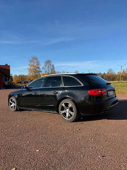 Audi A4 2013 photo 4