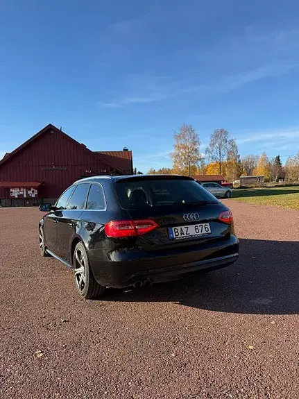 Audi A4 2013 photo 5
