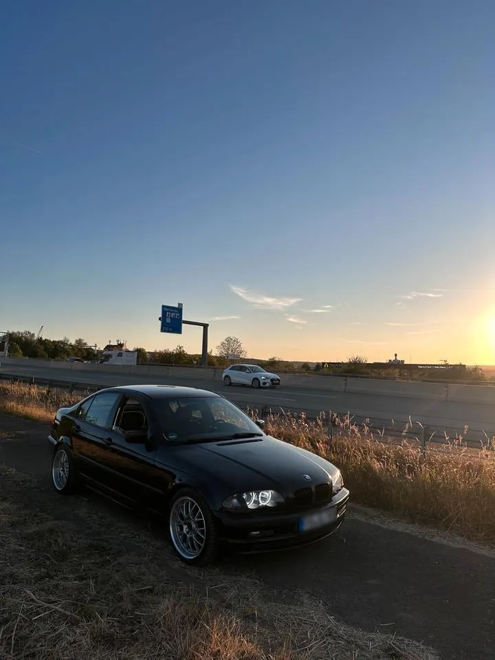 BMW E46 320I
