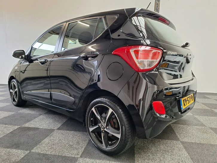 Hyundai I10 2017 photo 3