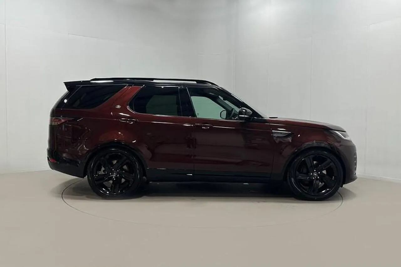 Land Rover Discovery 2026 photo 5