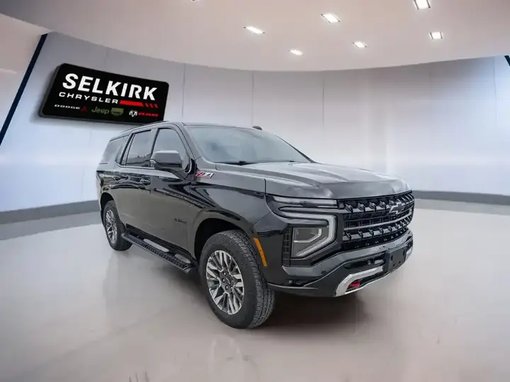 Chevrolet Tahoe 2025 photo 3