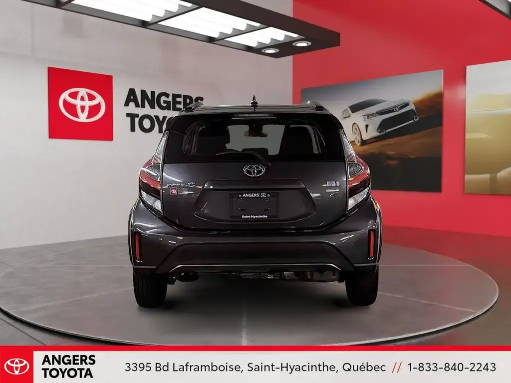 Toyota Prius C 2018 photo 5