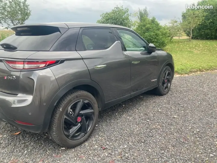 DS Automobiles Ds3 2019 photo 2