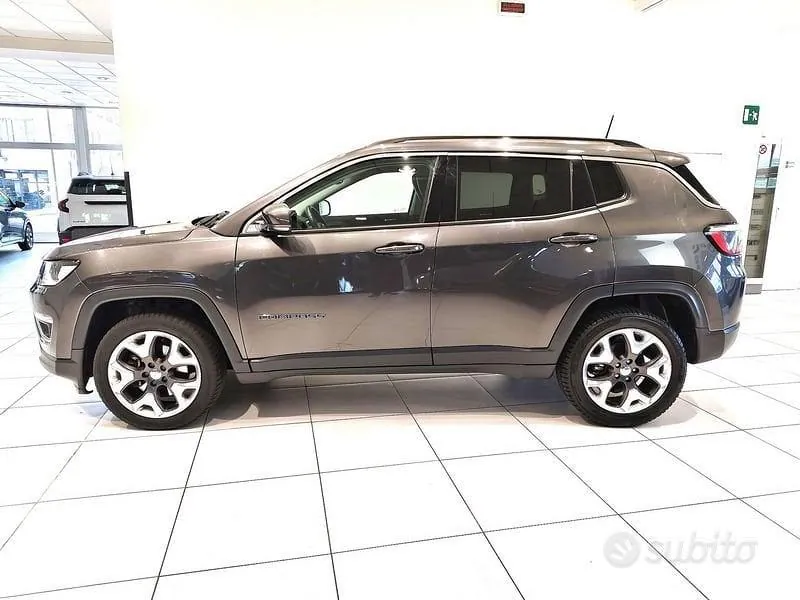Jeep Compass 2018 photo 2