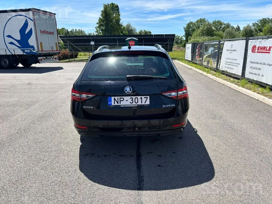 Skoda Superb 2019 photo 3