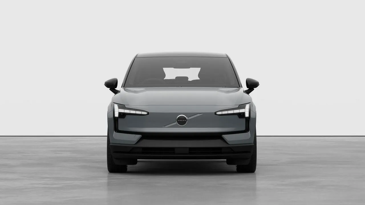 Volvo Ex30 2024 photo 3