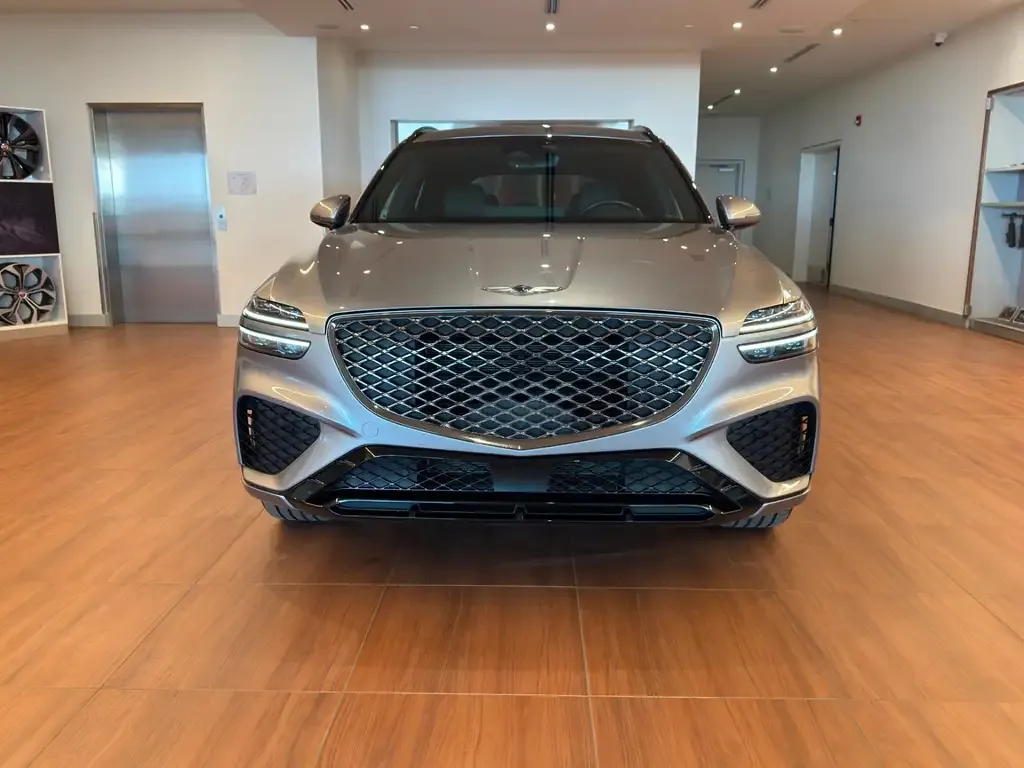 Genesis Gv70 2023 photo 2
