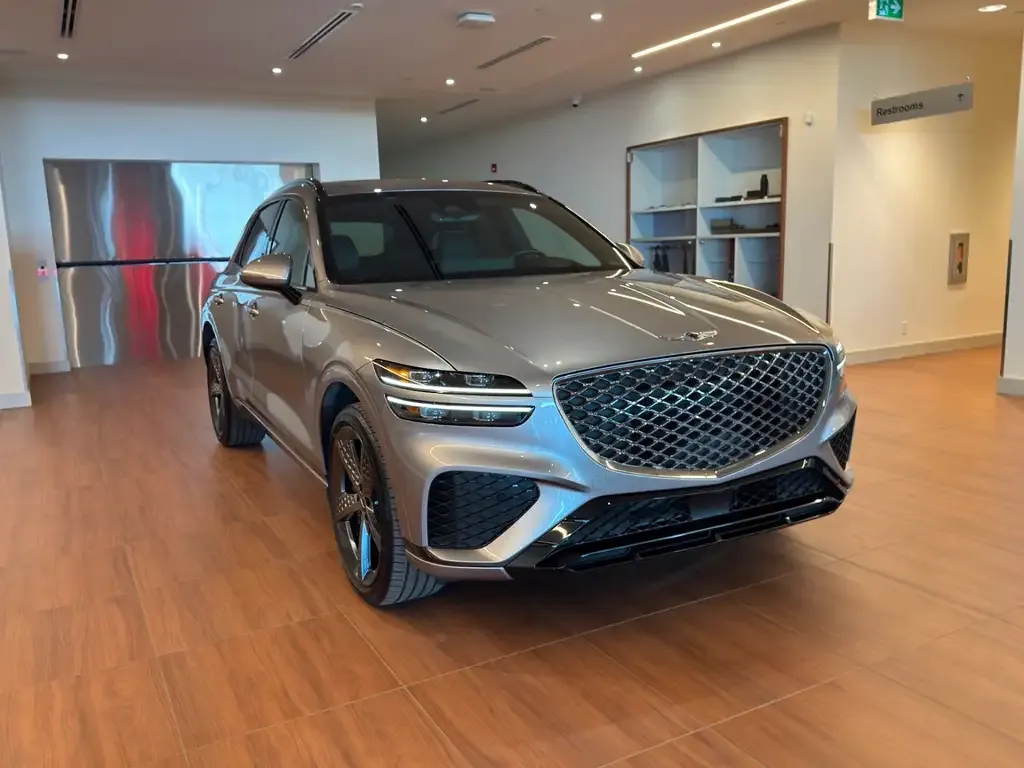 Genesis Gv70 2023 photo 3