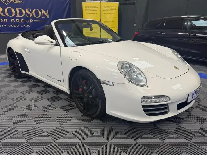 Porsche 911