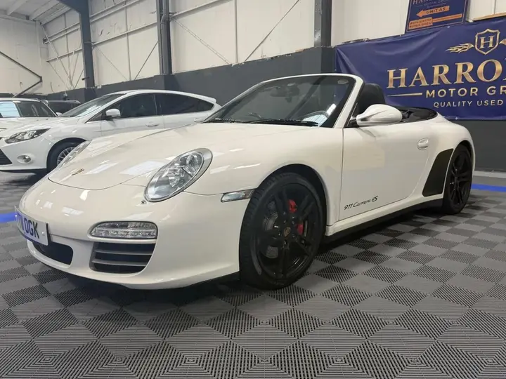 Porsche 911 2011 photo 4