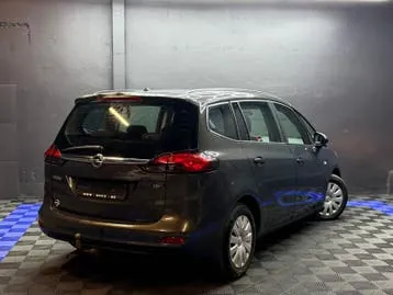 Opel Zafira 2015 photo 2