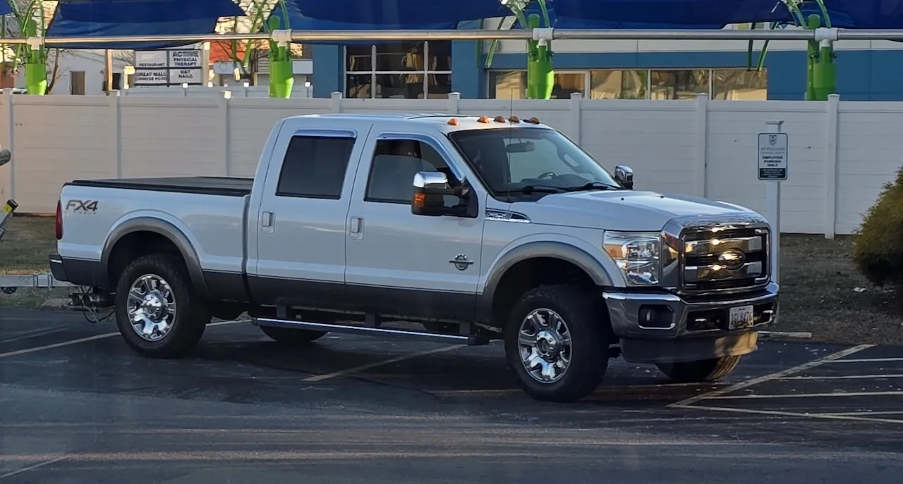 Ford Super Duty F-250 Srw