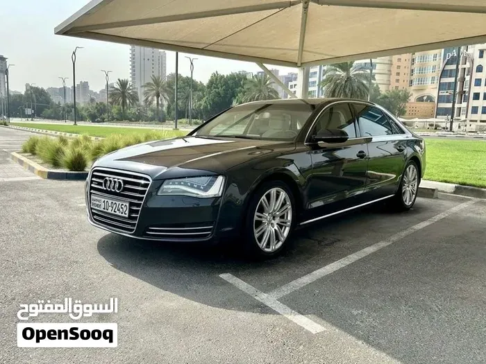 Audi A8 L 2011 photo 3