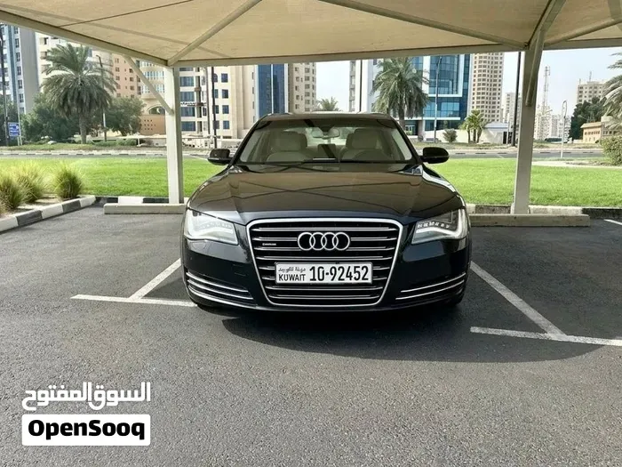 Audi A8 L 2011 photo 2