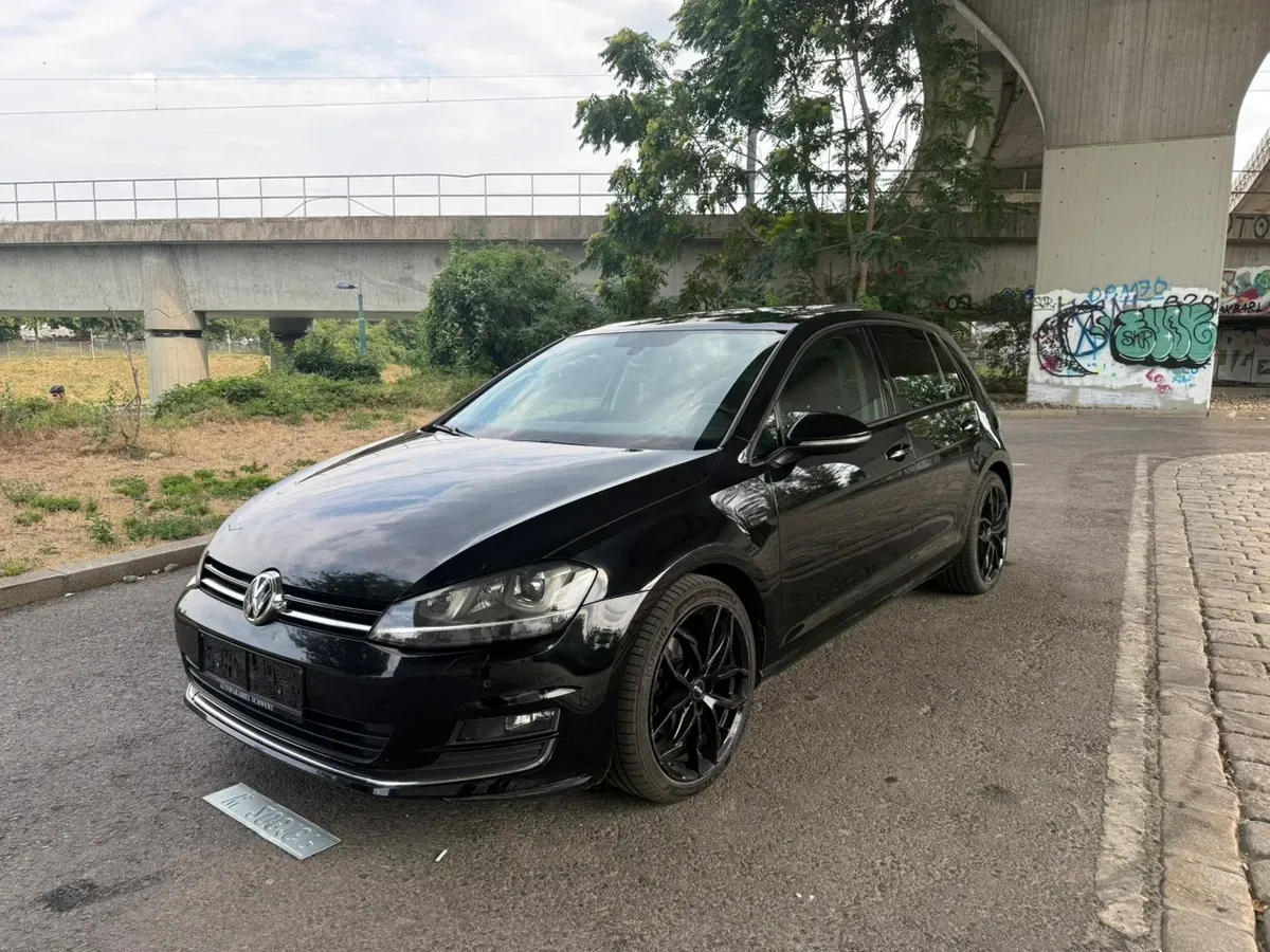 Volkswagen Golf 2014 photo 2