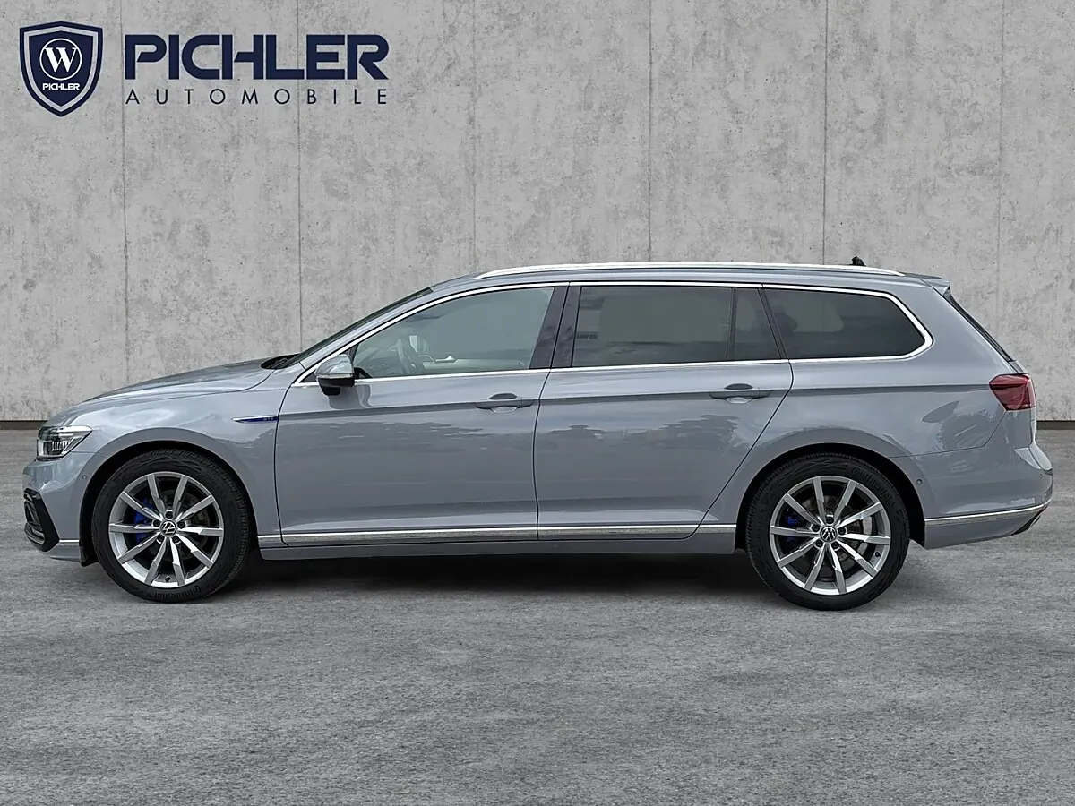 Volkswagen Passat 2022 photo 3
