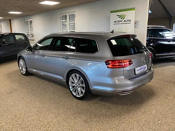 Volkswagen Passat 2018 photo 5
