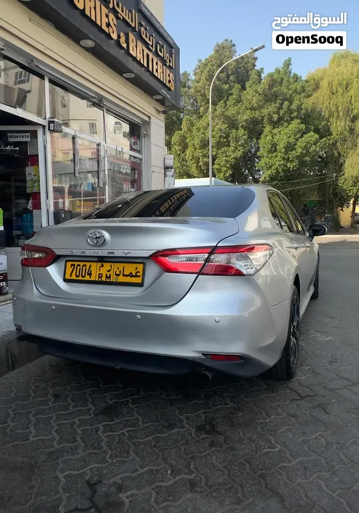 Toyota Camry 2019 photo 2