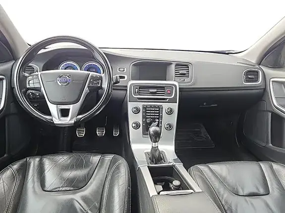 Volvo V60 2013 photo 5