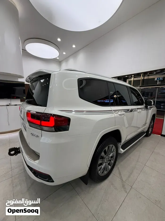 Toyota Land Cruiser Gxr 2023 photo 4