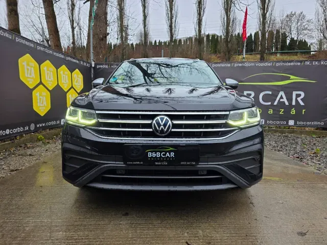 Volkswagen Tiguan Allspace 2022 photo 2