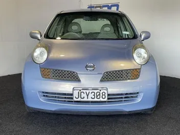 Nissan March 2004 photo 3